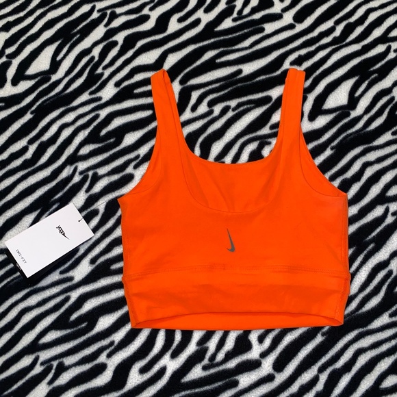 Nike Tops - 🧡NEW Nike Yoga Sports Bra🧡